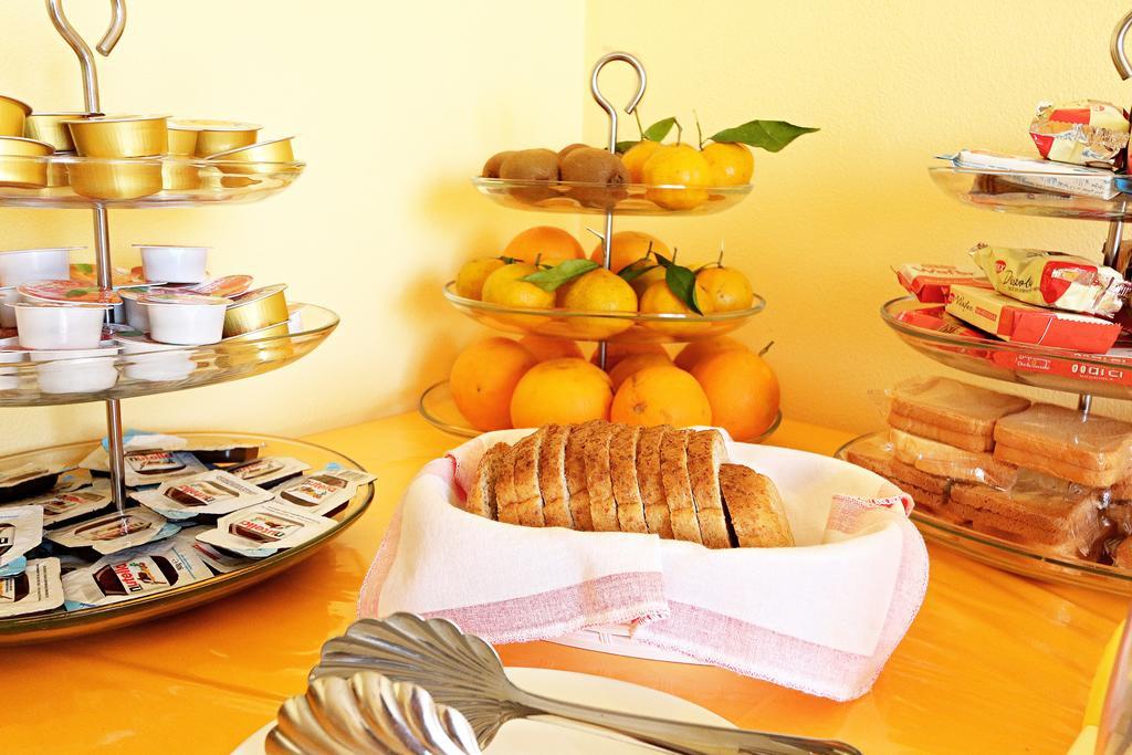 Kosmos Bed & Breakfast Syracuse Luaran gambar
