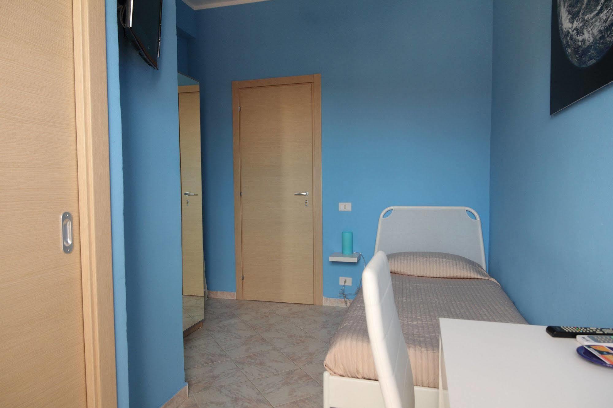 Kosmos Bed & Breakfast Syracuse Luaran gambar